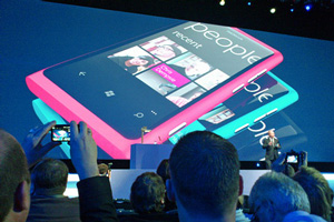 Nokia-Lumia-800